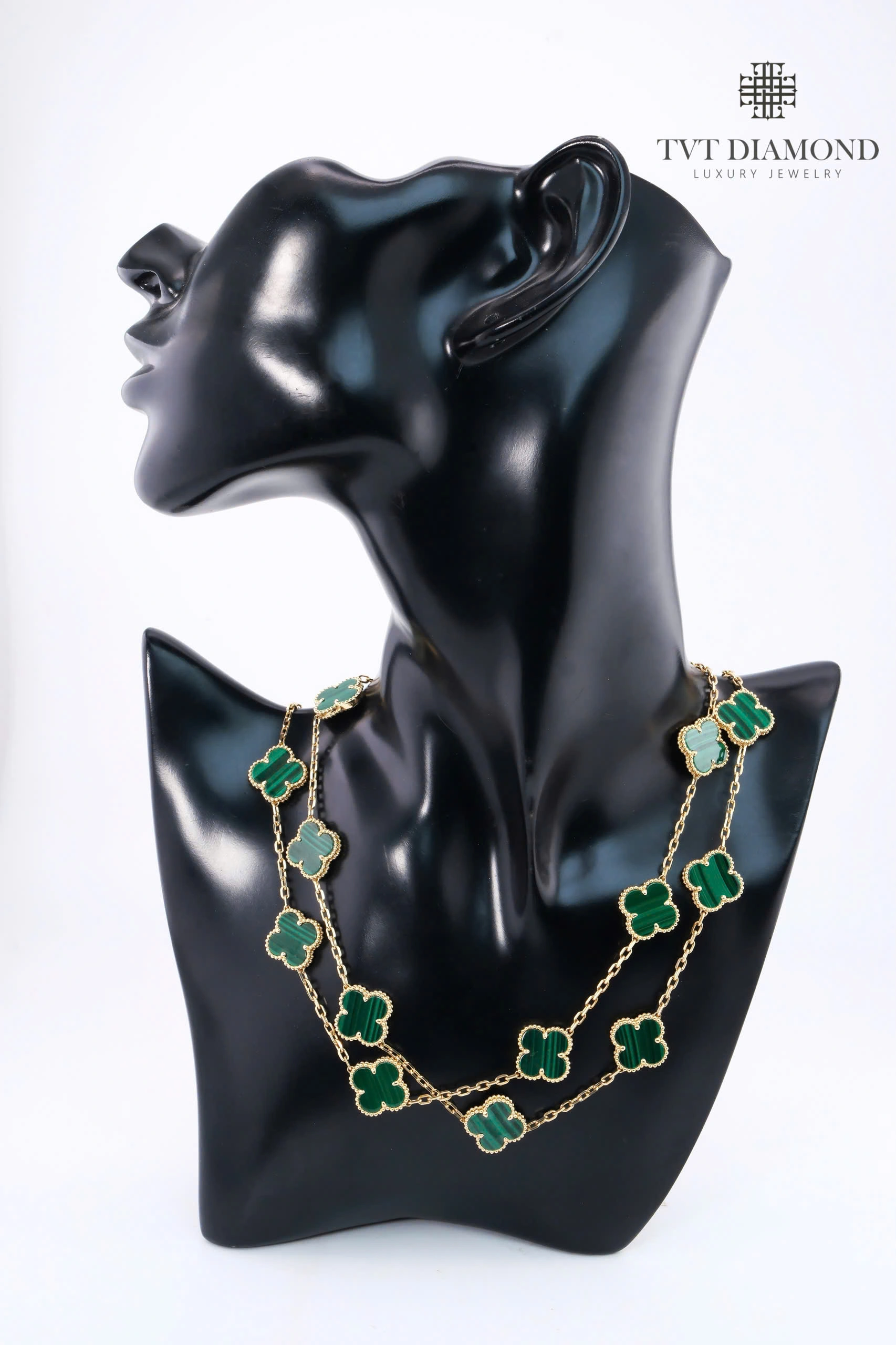 Dây chuyển Van Cleef màu xanh lục 2