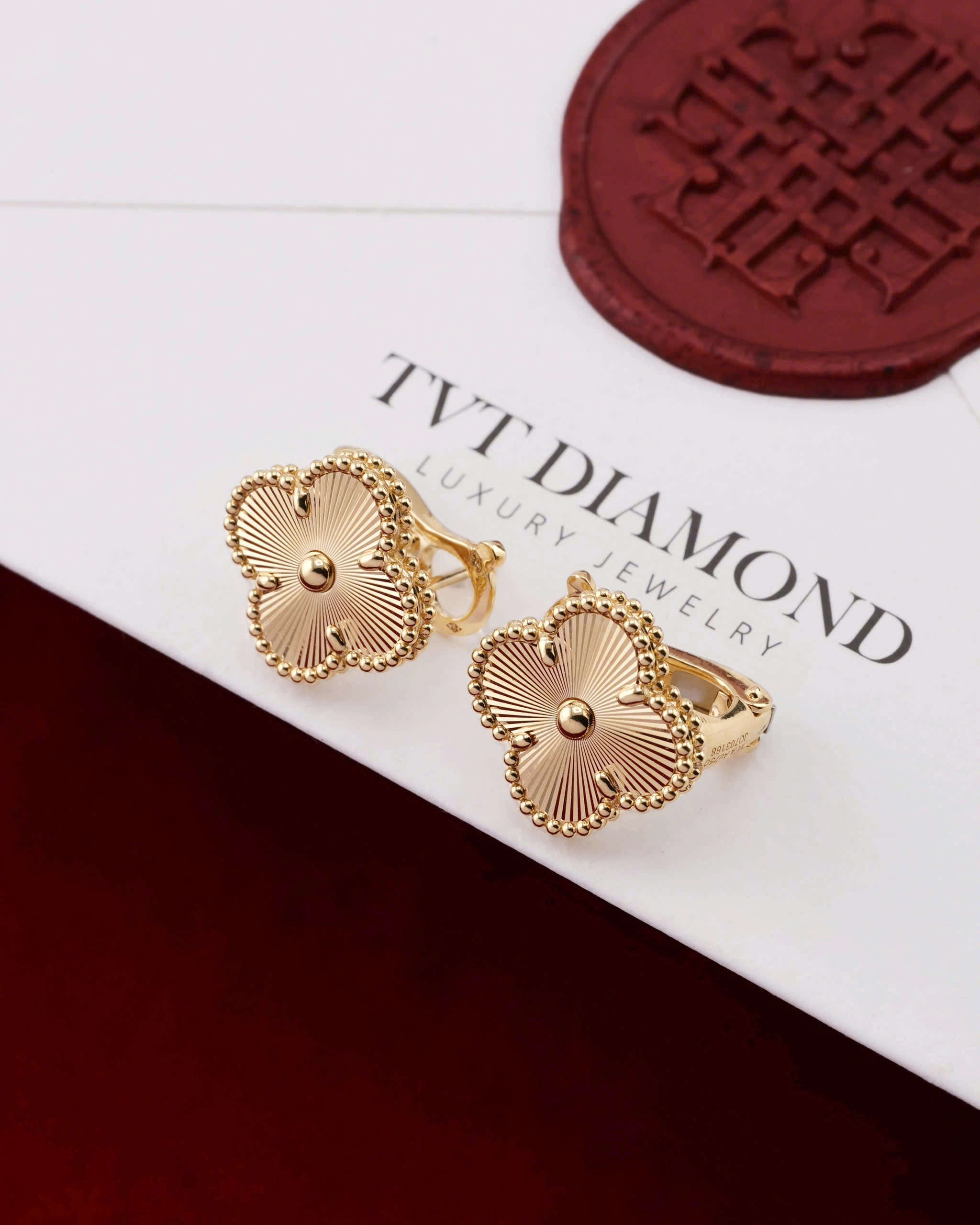 Bộ Van Cleef vàng 4