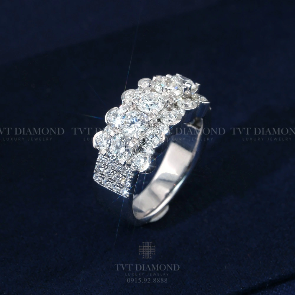 Nhẫn kết kim cương 4li nửa vòng 0