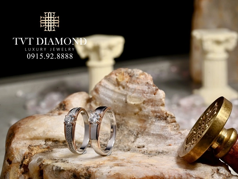 NHẪN ĐÔI KIM CƯƠNG