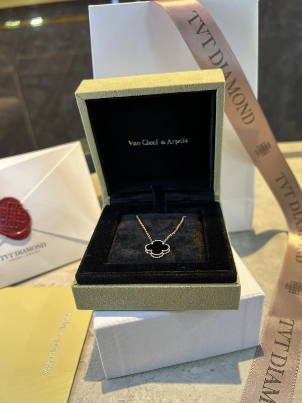 DÂY CHUYỀN VAN CLEEF